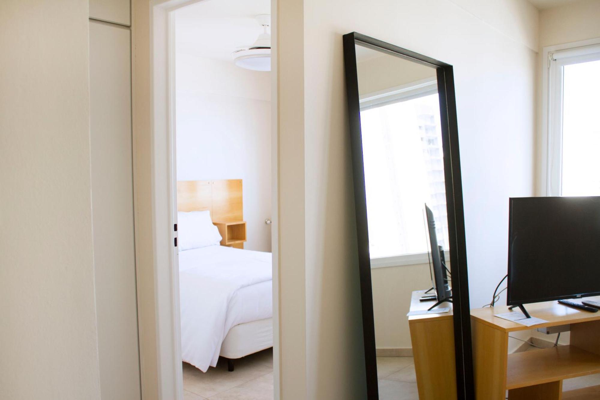 Corrientes Premium Con Desayuno Apartment Bahia Blanca Luaran gambar